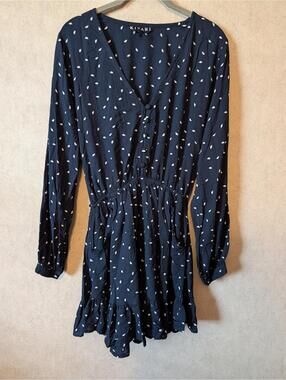 KIVARI navy white long sleeve mini dress sz M